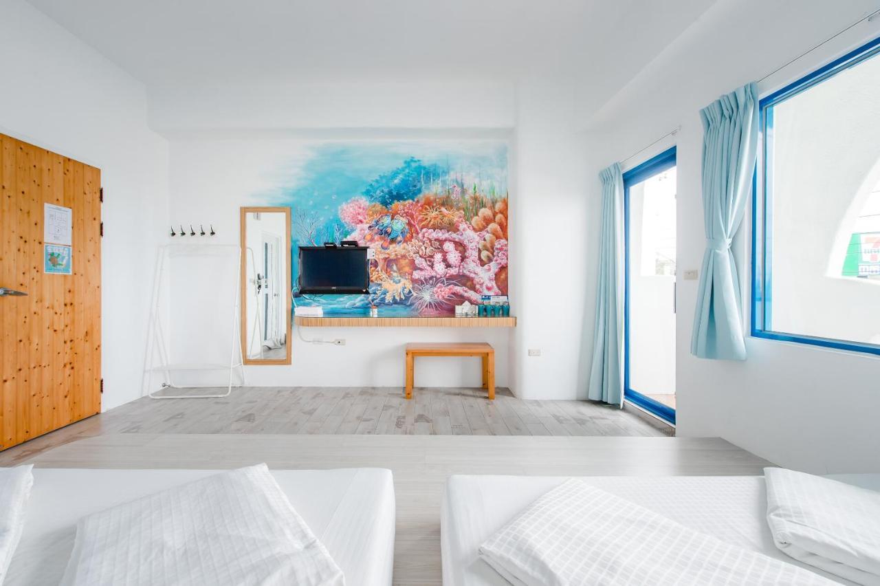 White Lighthouse Apartment Xiaoliuqiu Exterior photo