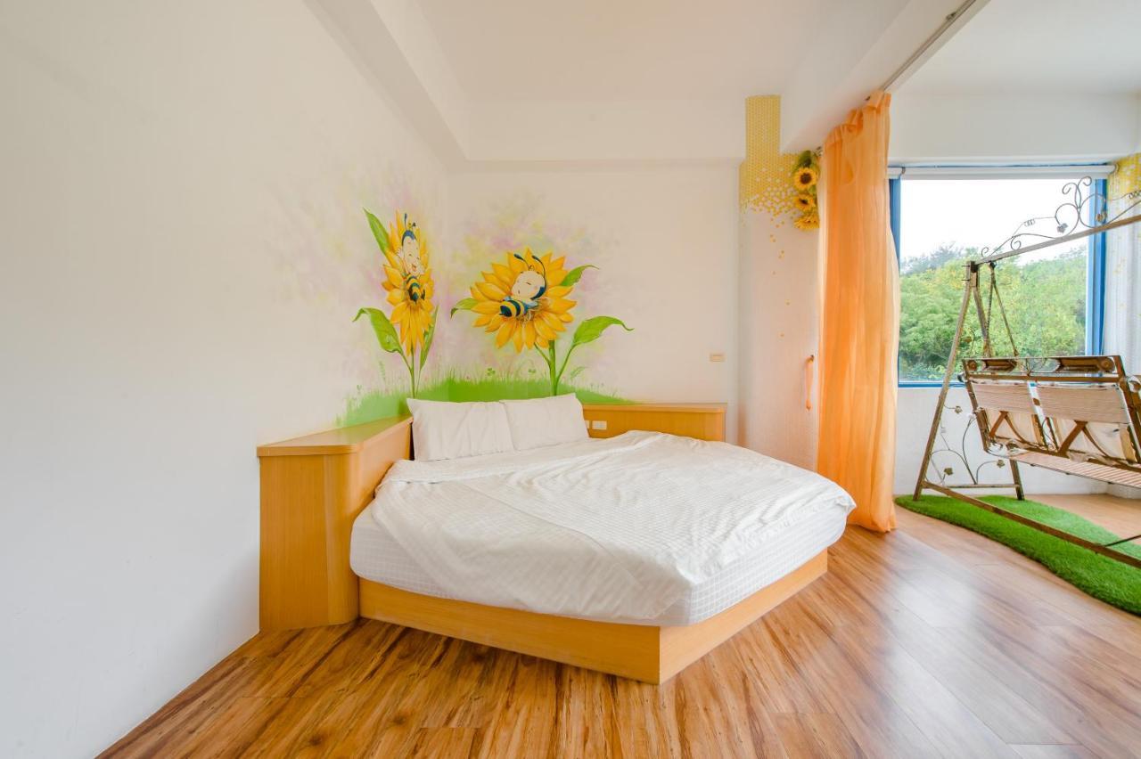 White Lighthouse Apartment Xiaoliuqiu Exterior photo