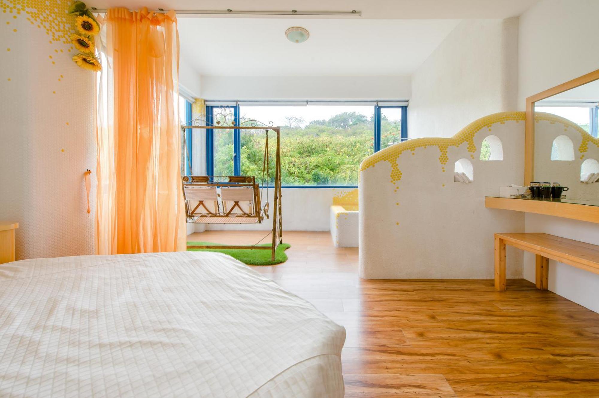 White Lighthouse Apartment Xiaoliuqiu Room photo