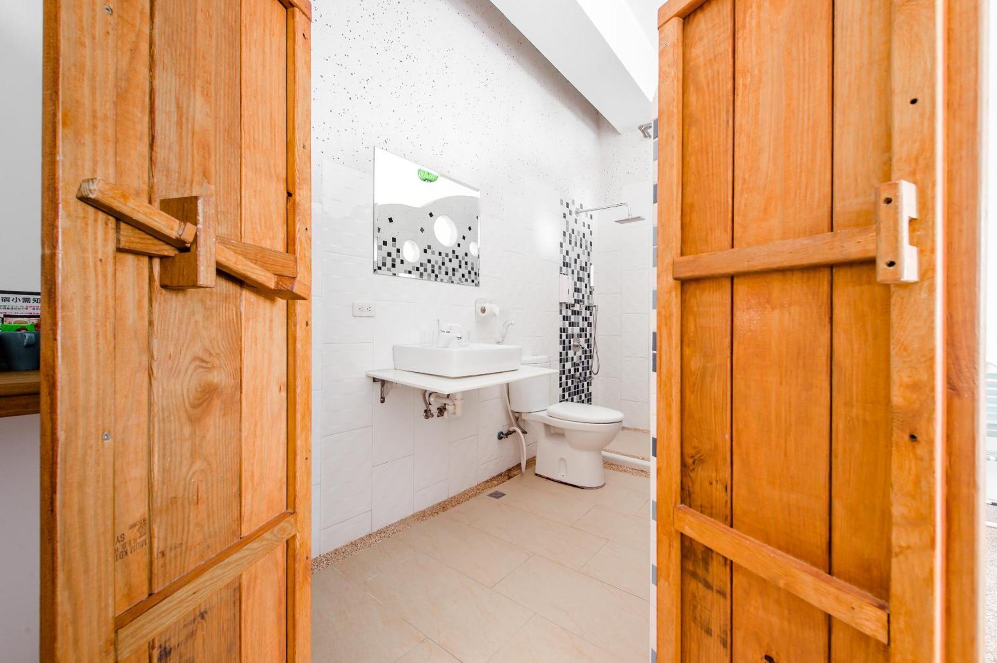 White Lighthouse Apartment Xiaoliuqiu Room photo